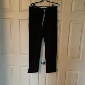 Women’s Figs Pants Medium